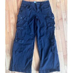 Garage - Double cargo pocket, wide leg pants - Black.  Women sz 7